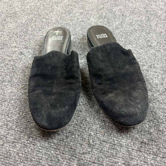 EILEEN FISHER Women’s Vero Cuoio Suede Mules Black slides size: 8 - Picture 2 of 11